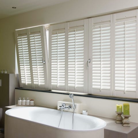 Op maat gemaakte shutters voor de badkamer