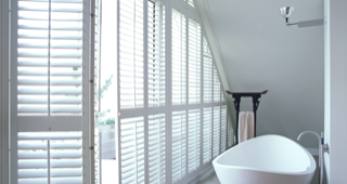 shutters schuine ramen