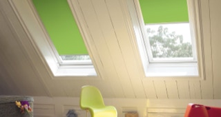 dakraam met rolgordijn